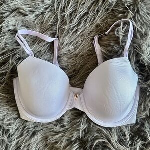 NWOT Lightly Lined VS Lavender Bra